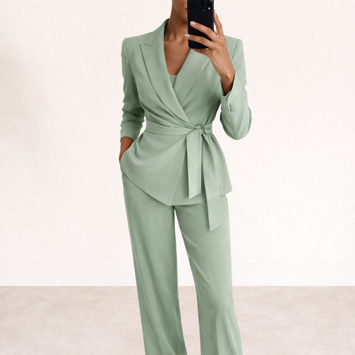 Vera | Fluid Tailored Two-Piece Suit