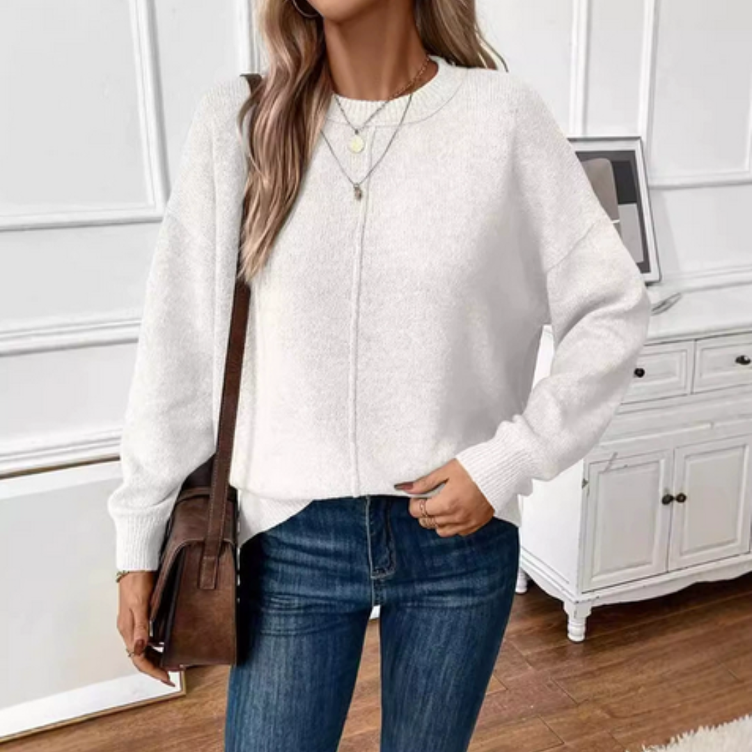 Luvelle™ - Soft Knitted Sweater with Relaxed Elegance
