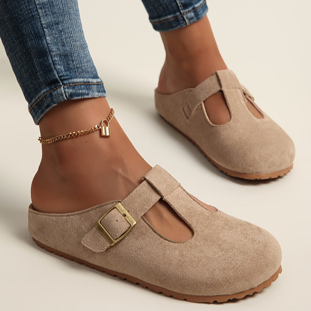 Solea | Minimalist Buckle Clogs