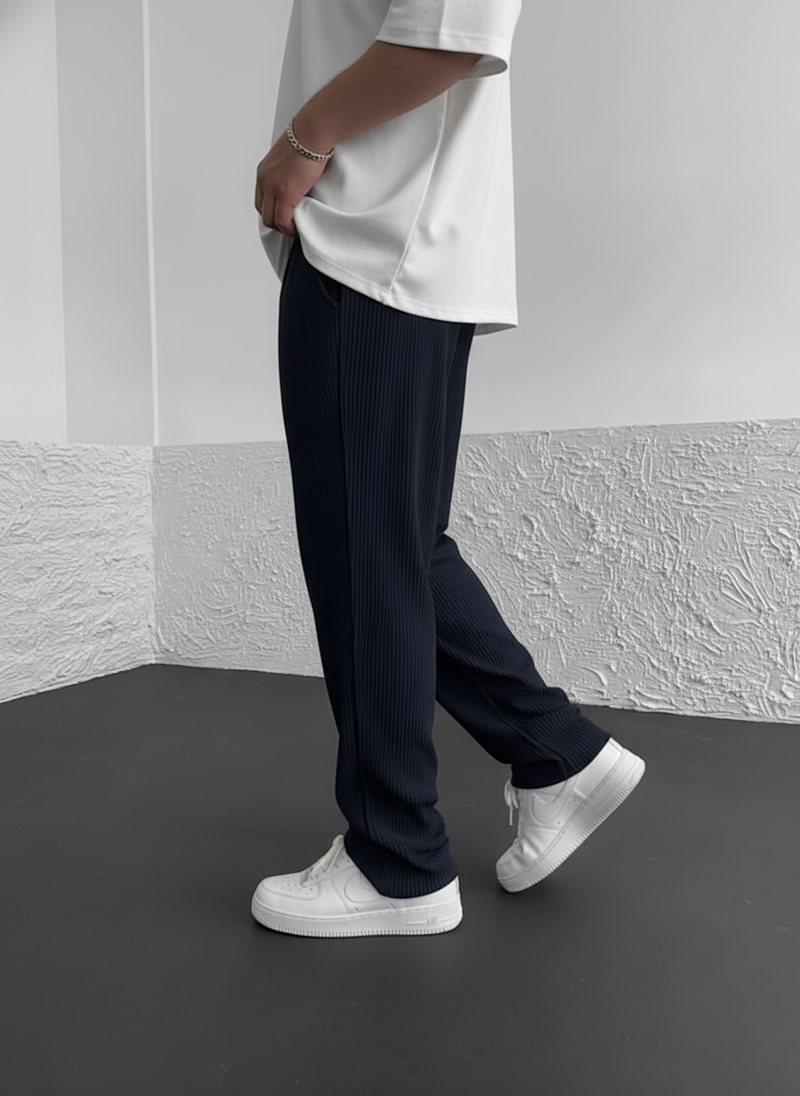 Eliezer | Comfortable Corduroy Pants