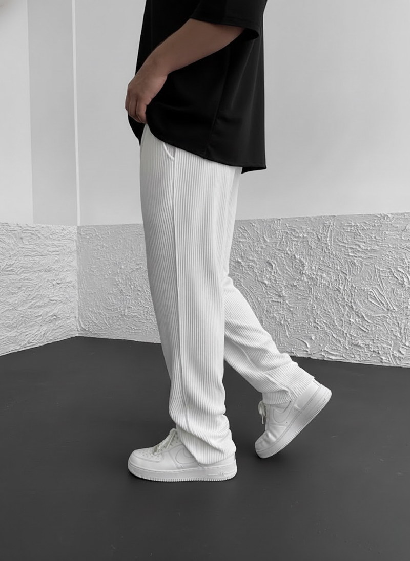 Eliezer | Comfortable Corduroy Pants