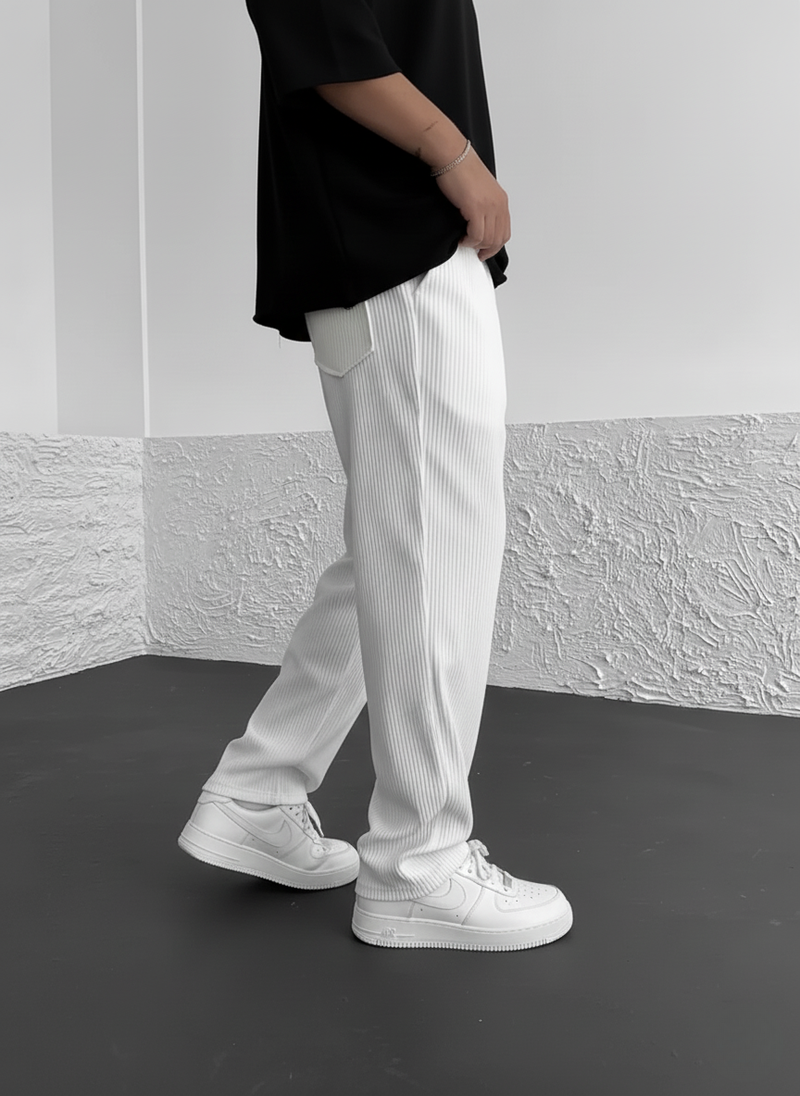 Eliezer | Comfortable Corduroy Pants