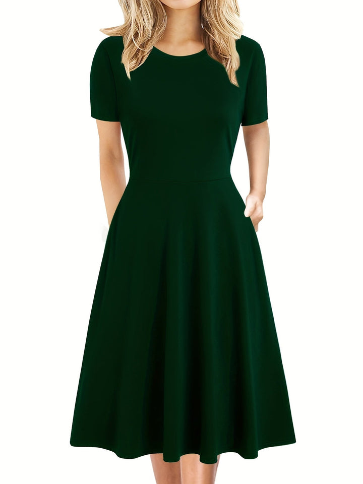 Evelyn Quinn | Retro A-Line Summer Dress