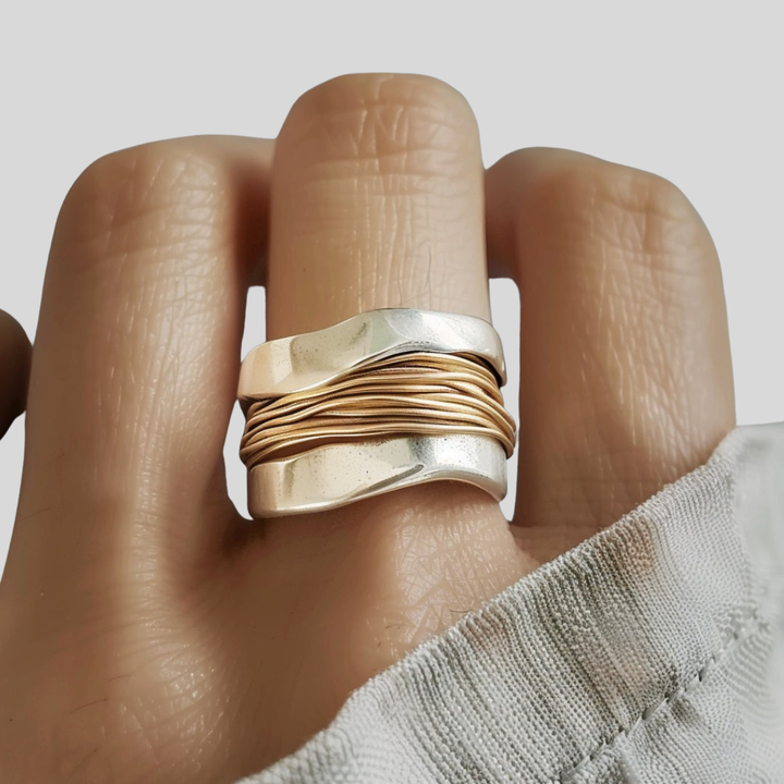 Rena™ | Silver Golden Threads Ring