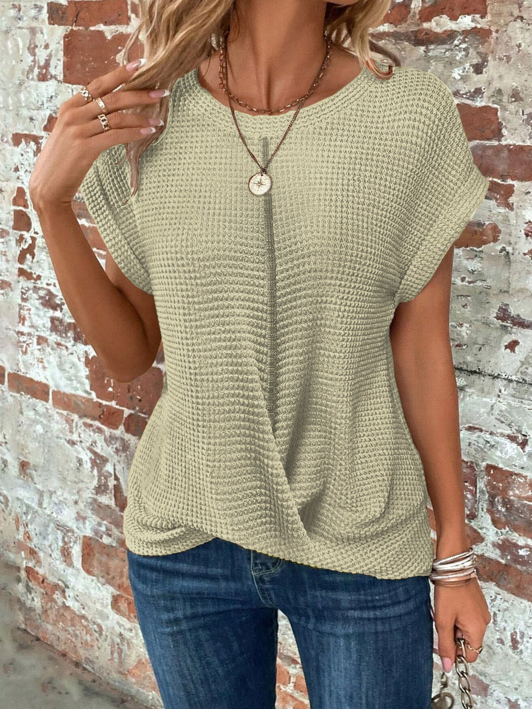Tegan | Casual Textured Tee