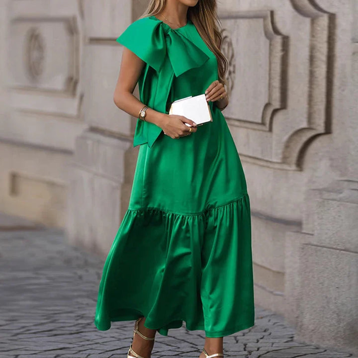 Aurélie – Elegant Bow Detail Maxi Dress