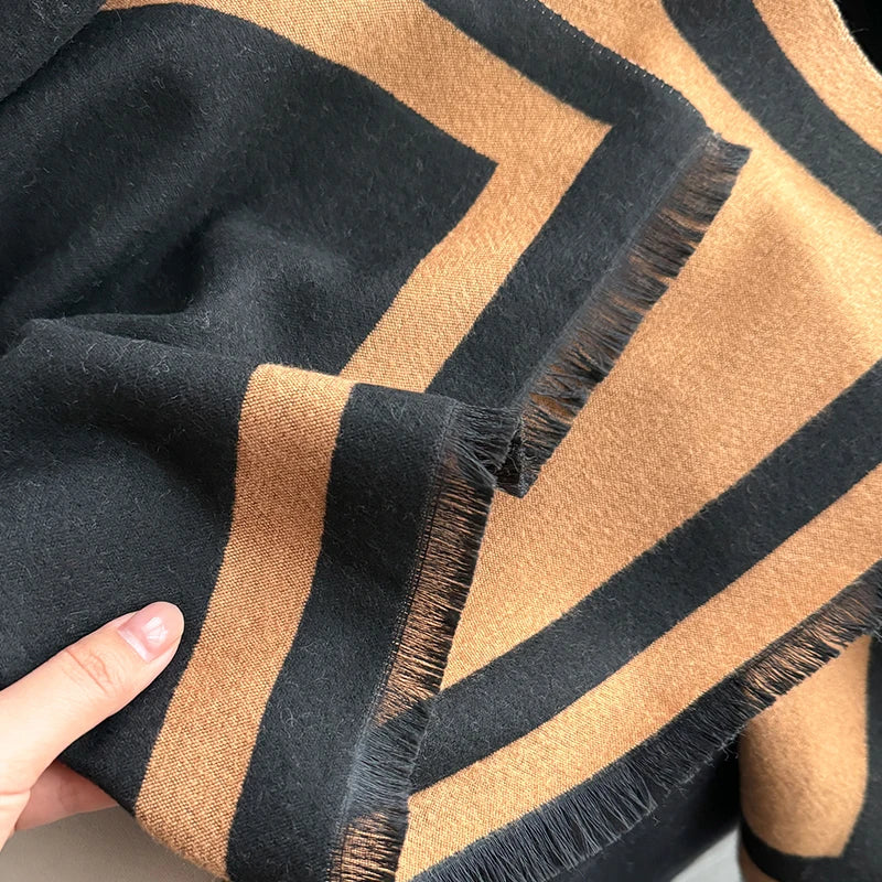 Quinelle | Elegant Scarf