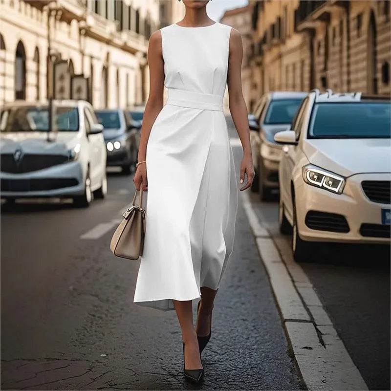 Clarimond | Elegant Round Neck Midi Dress