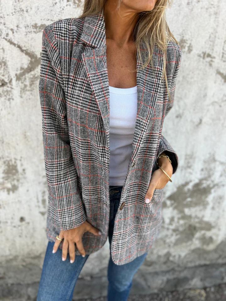 Kaelis - Elegant Casual Blazer